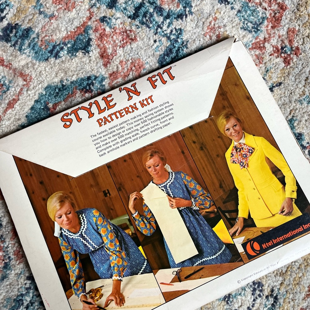 Style 'N Fit Pattern Kit -1972 - Picture 2 of 4